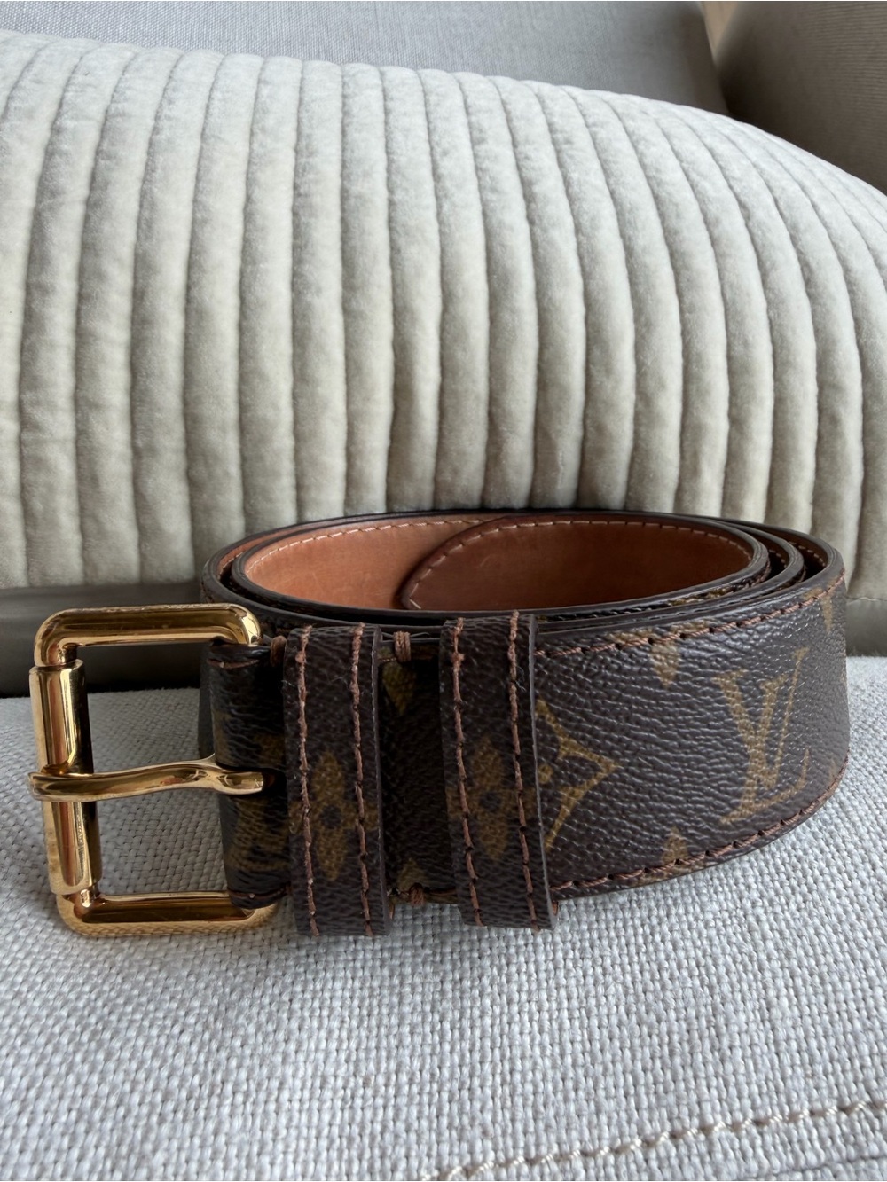 Louis Vuitton Monogram Canvas Belt with Gold Hardware - Picture 12 of 12